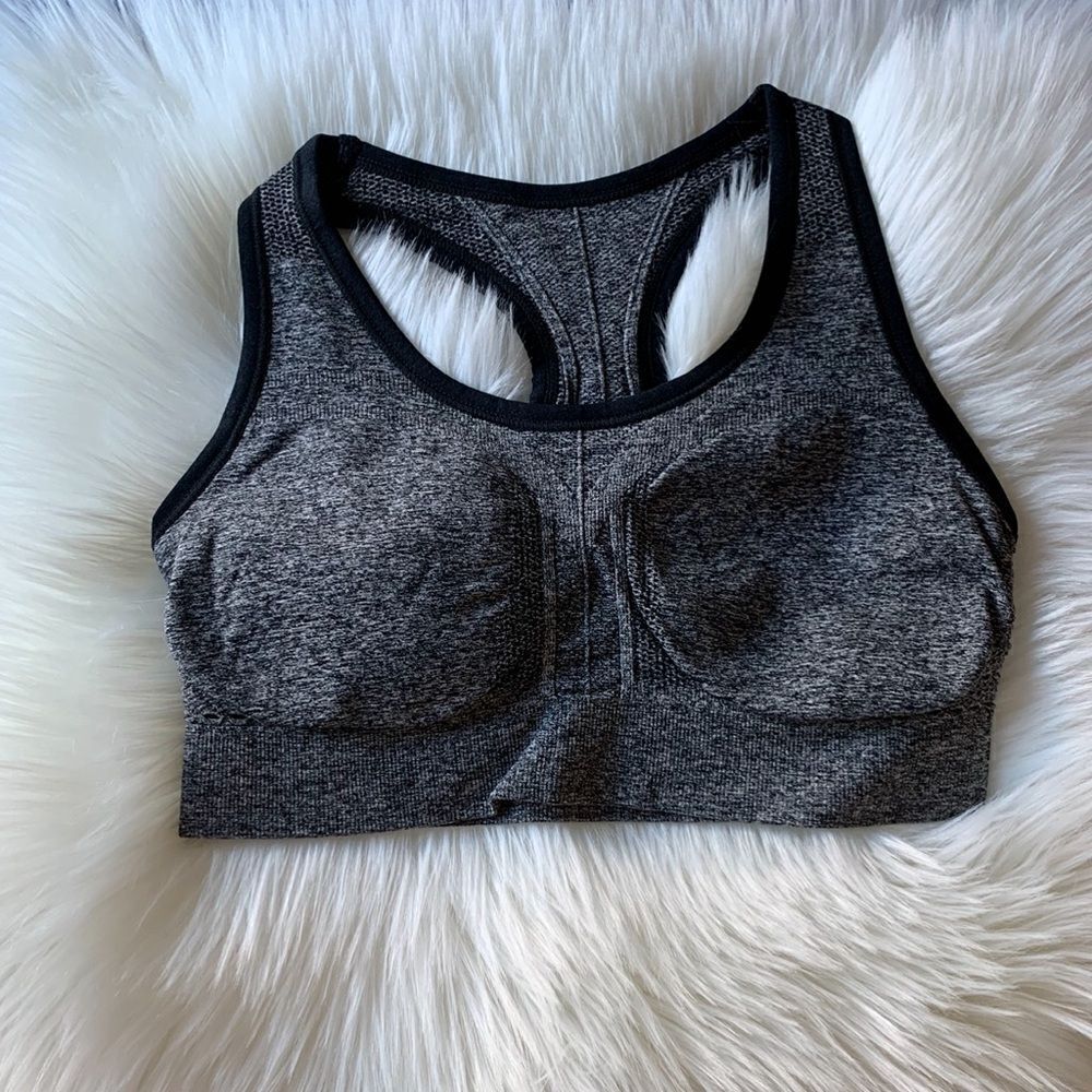Women’s Sports Bra Size Small